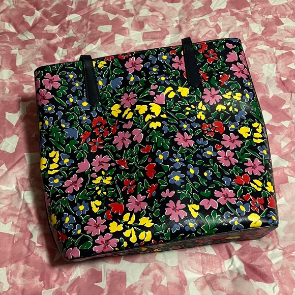 Kate Spade Navy Floral Tote Bag brand new no tags - Picture 2 of 13